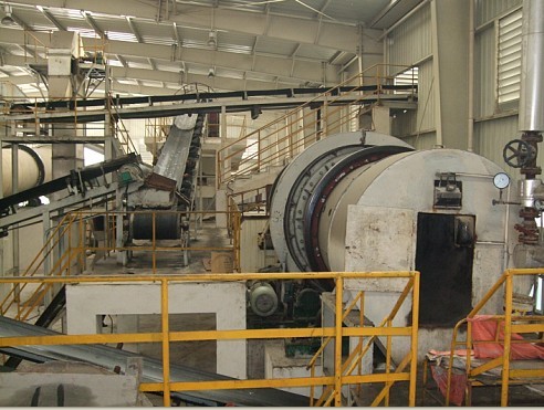 復肥設備生產線轉鼓造粒工藝現場